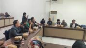 Rapat Dengar Pendapat (RDP) Antara DPRD Polman Perwakilan Dinas Pendidikan Kepala Sekolah dan Gabungan LSM Sulbar