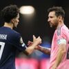 Pemain Inter Miami, Lionel Messi Saat Berjabat Tangan Dengan Pemain PSG, Vitinha Usai Pertandingan 16 Besar Piala Dunia Antar Klub 2025