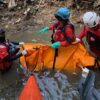 2 Bocah Hanyut di Kali Cikarang Ditemukan Meninggal, Satu Masih dalam Pencarian