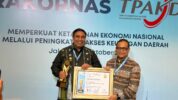 Pemkab Maros Raih Penghargaan TPAKD Award 2025