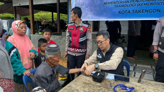 Pengabdian Kemanusiaan Unhas, Perkuat Layanan Kesehatan Warga Terisolir Pascabencana di Sumatera