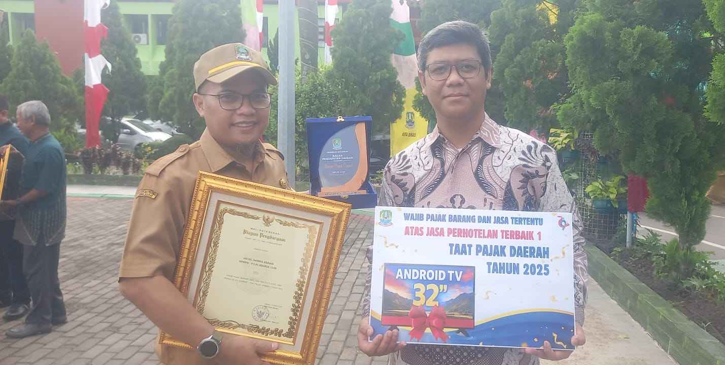 Harris Hotel & Convention Raih Penghargaan Pajak Terbaik dari Pemkot Bekasi